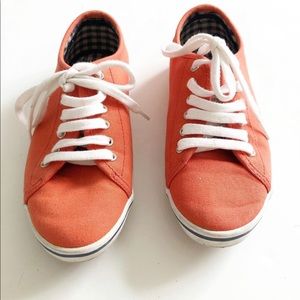 Fred Perry Orange canvas shoes